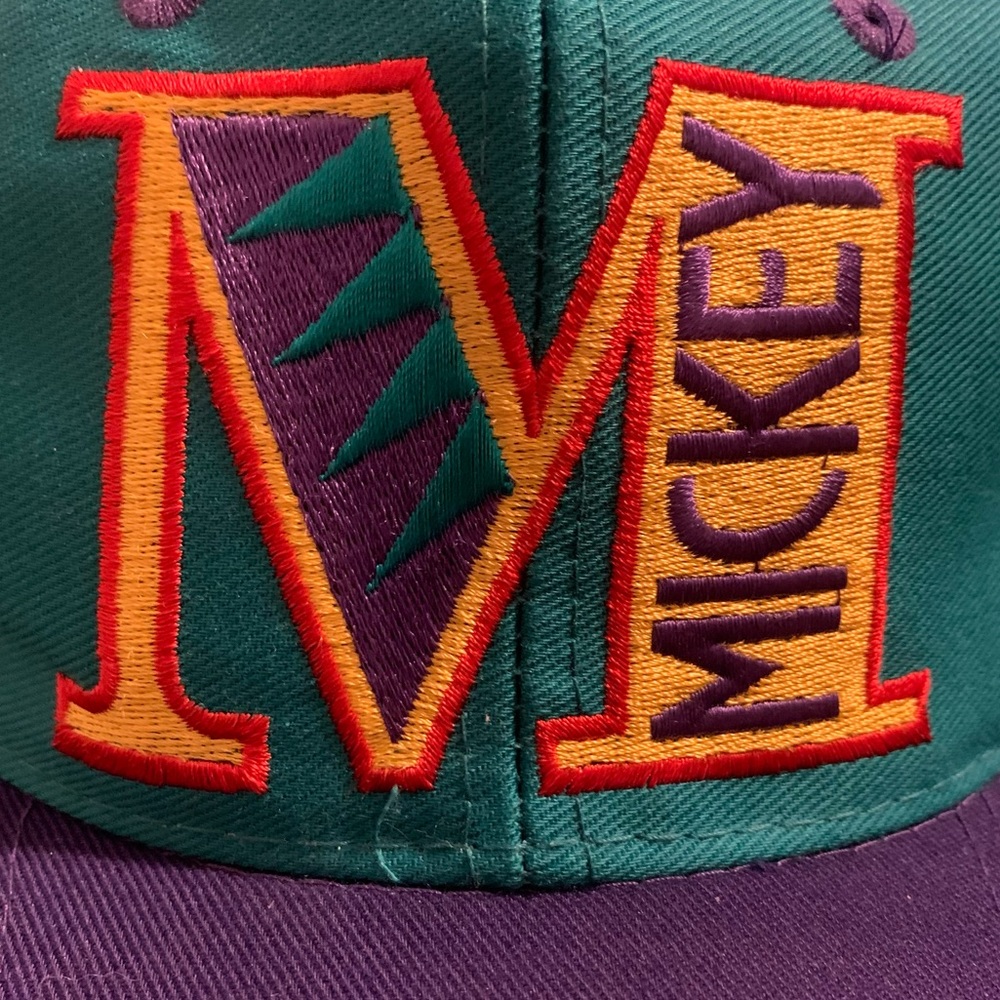 VTG Disney Mickey Mouse Big M Spellout Snapback - Picture 3 of 8